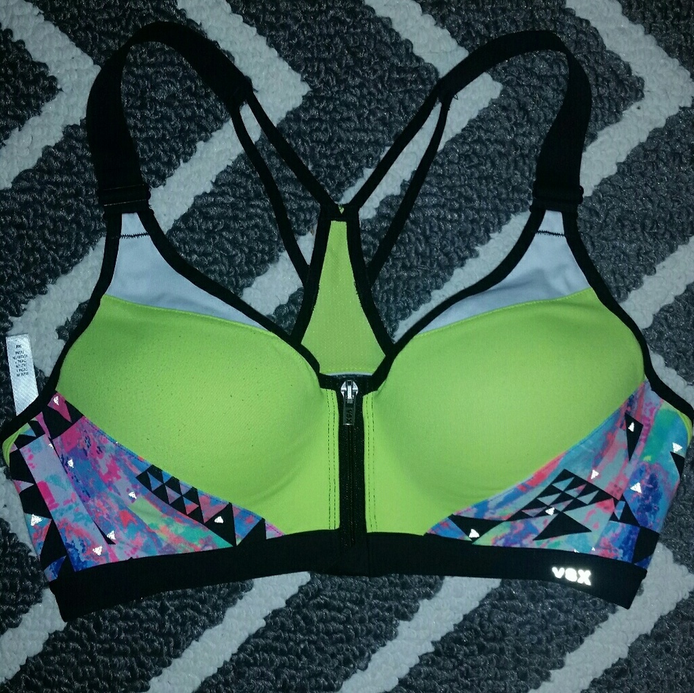 VSX knockout sports bra