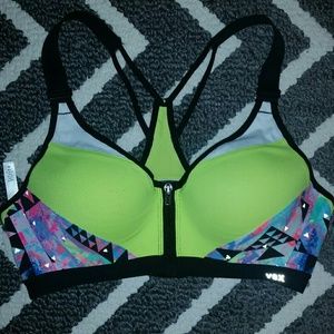 VSX knockout sports bra