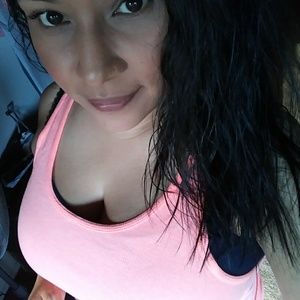 Meet your Posher, Lynette