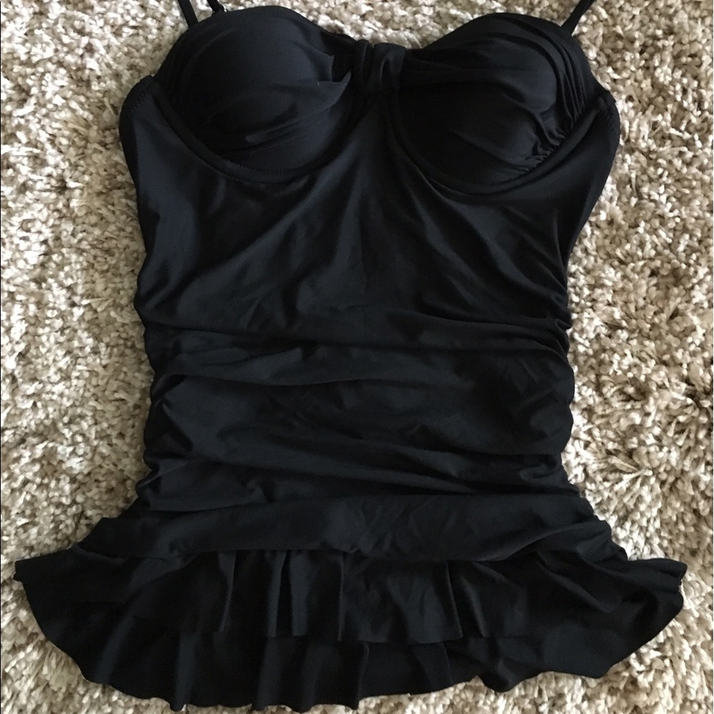 Anthropologie Mermaid skirted swim suit size small