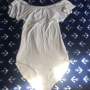 American Eagle off the shoulder body suit