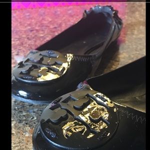 Tory Burch black patent leather revas ballet flats