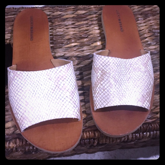 Lucky Brand Shoes - Lucky Brand Slip On Sandals