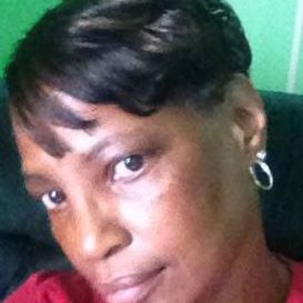 Meet your Posher, Sharon