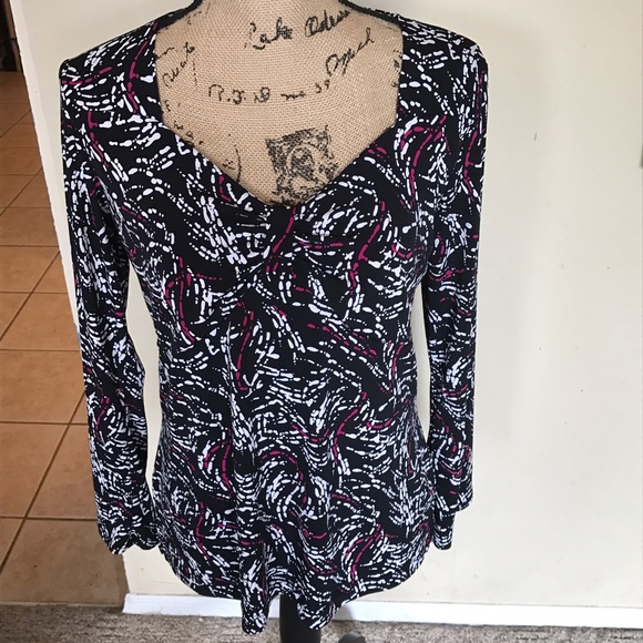 Chico's Tops - Chicos size 1