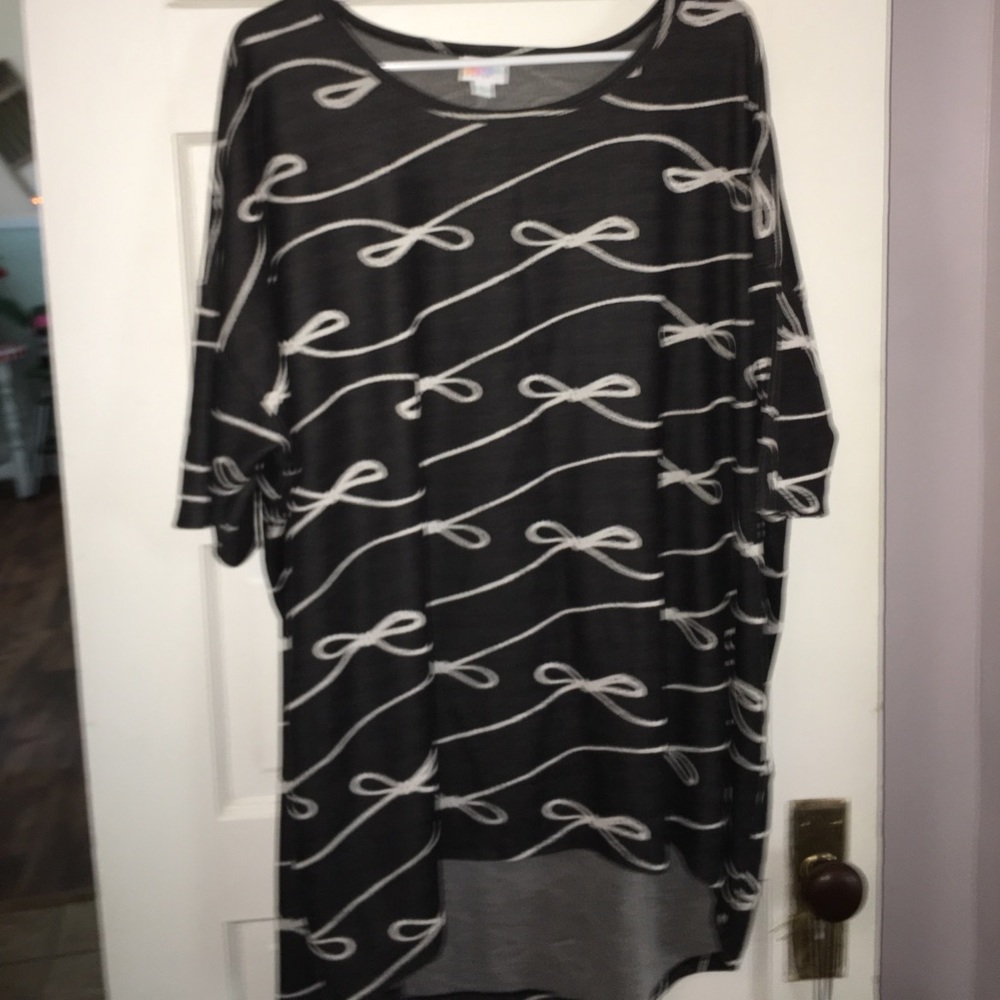 Lularoe UNICORN RIBBORN IRMA!