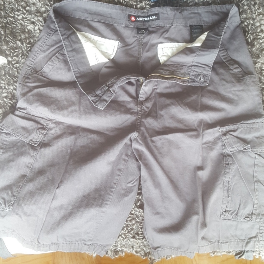 Airwalk cargo shorts