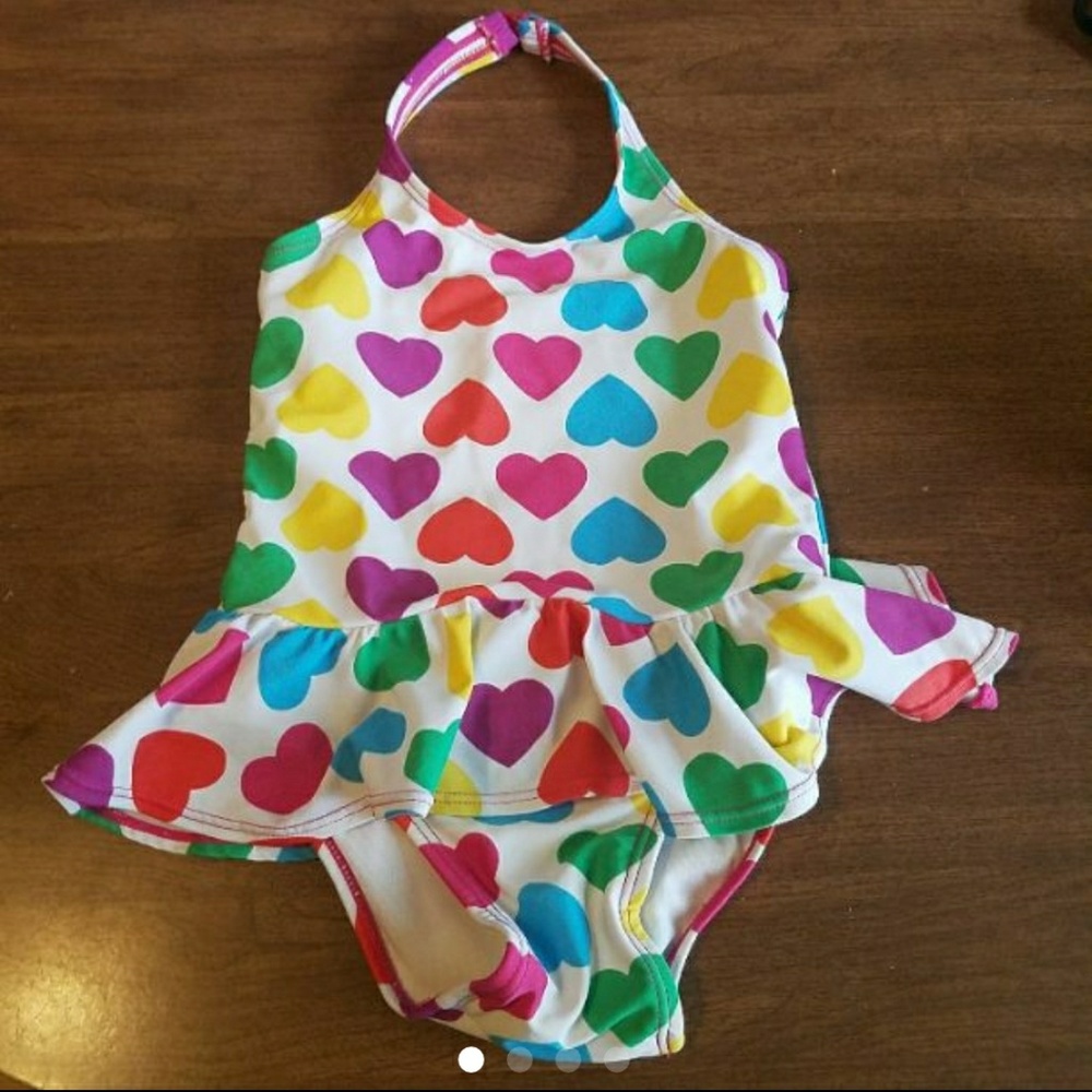 🚫SOLD 🚫SOLD EUC bathing suit from Old Navy ~ 2T