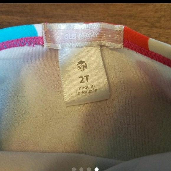 🚫SOLD 🚫SOLD EUC bathing suit from Old Navy ~ 2T - Picture 4 of 4