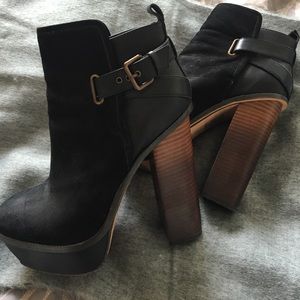 Dolce Vita ankle boot