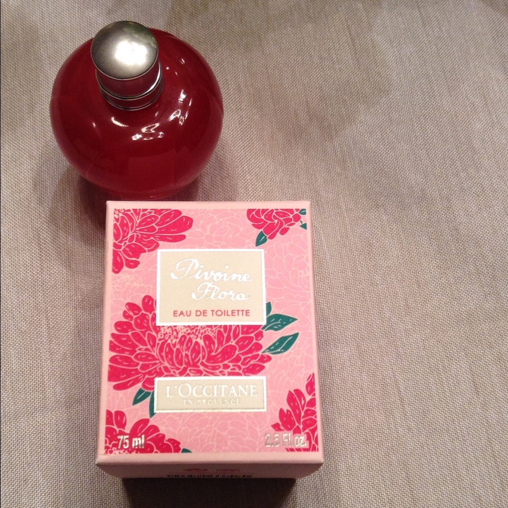 NEW IN BOX!  L'Occitane Pivoine Flora Perfume