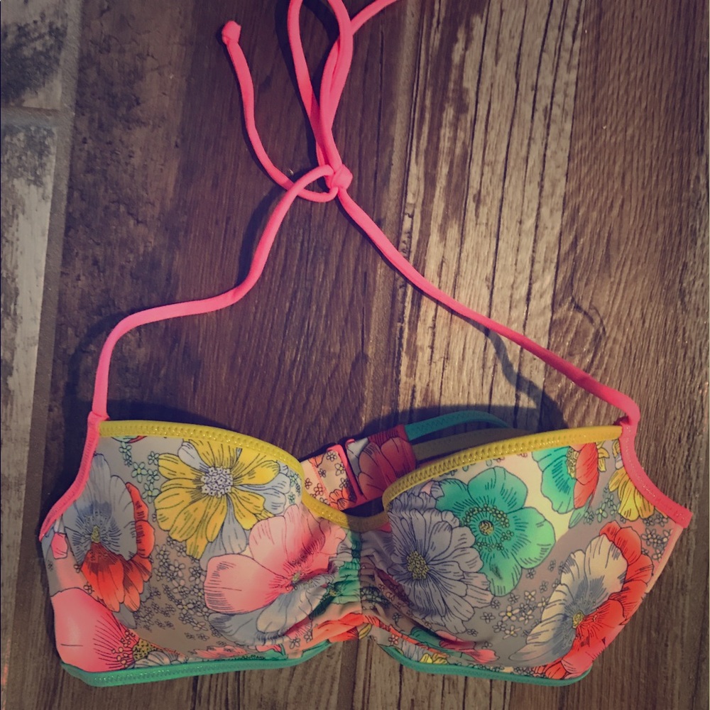 Victoria's Secret bikini top