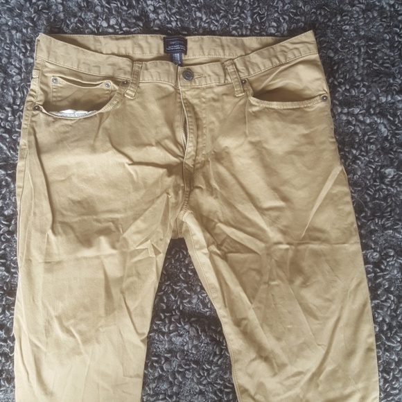Gap Khakis - Picture 1 of 2