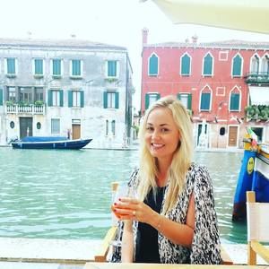 Meet your Posher, Marissa