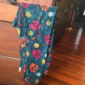 Lularoe leggings