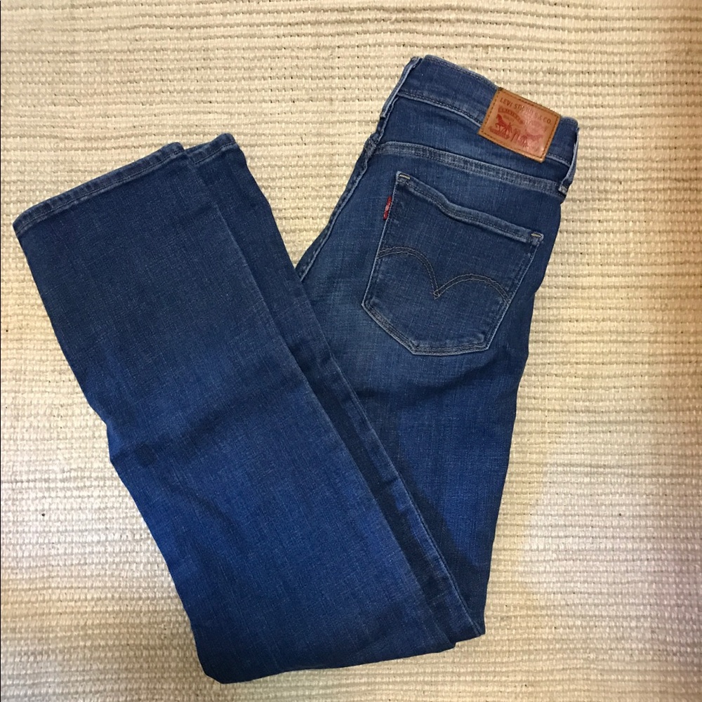 Levi 314 Shaping Straight Denim Jeans
