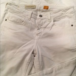 Anthropologie cropped white jeans