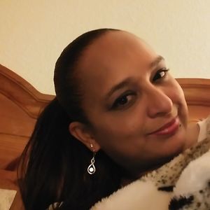 Meet your Posher, Jillian