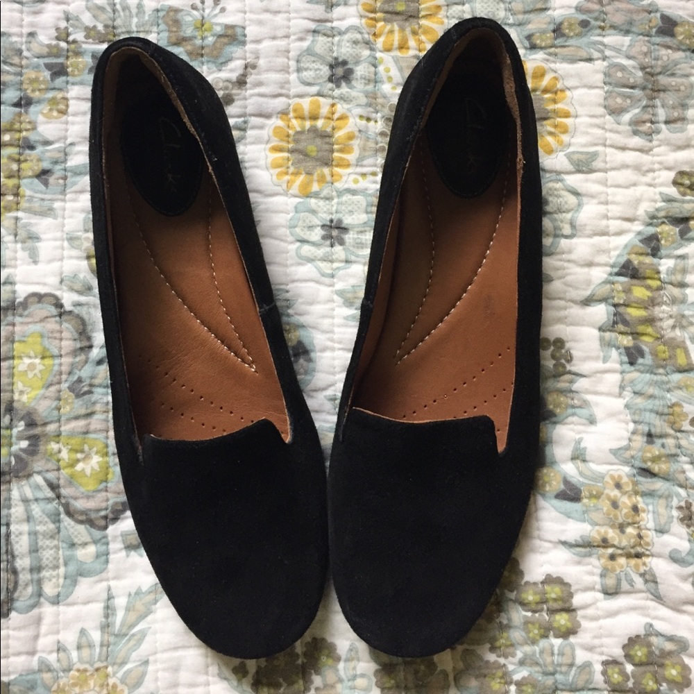 Black loafers 👞