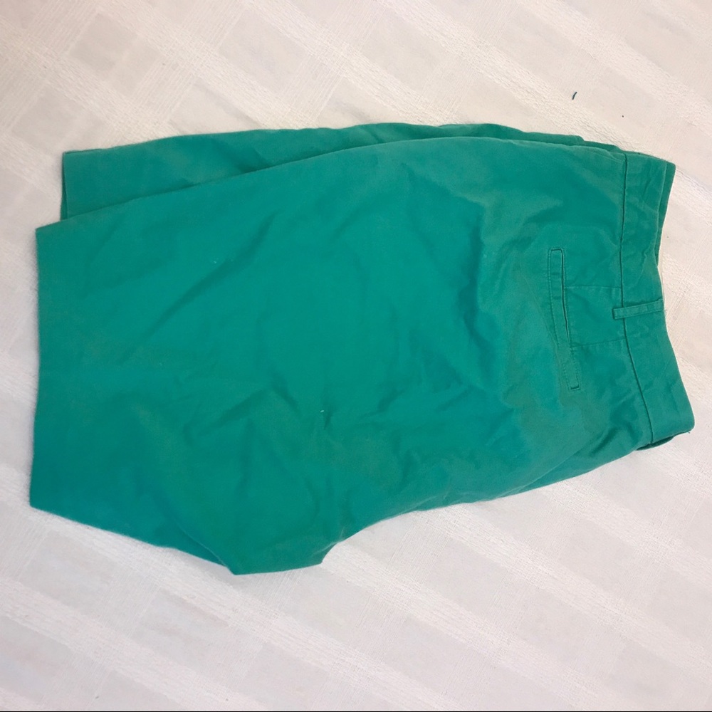 Dress Barn Woman Bermuda/Walking Shorts Sz 22W