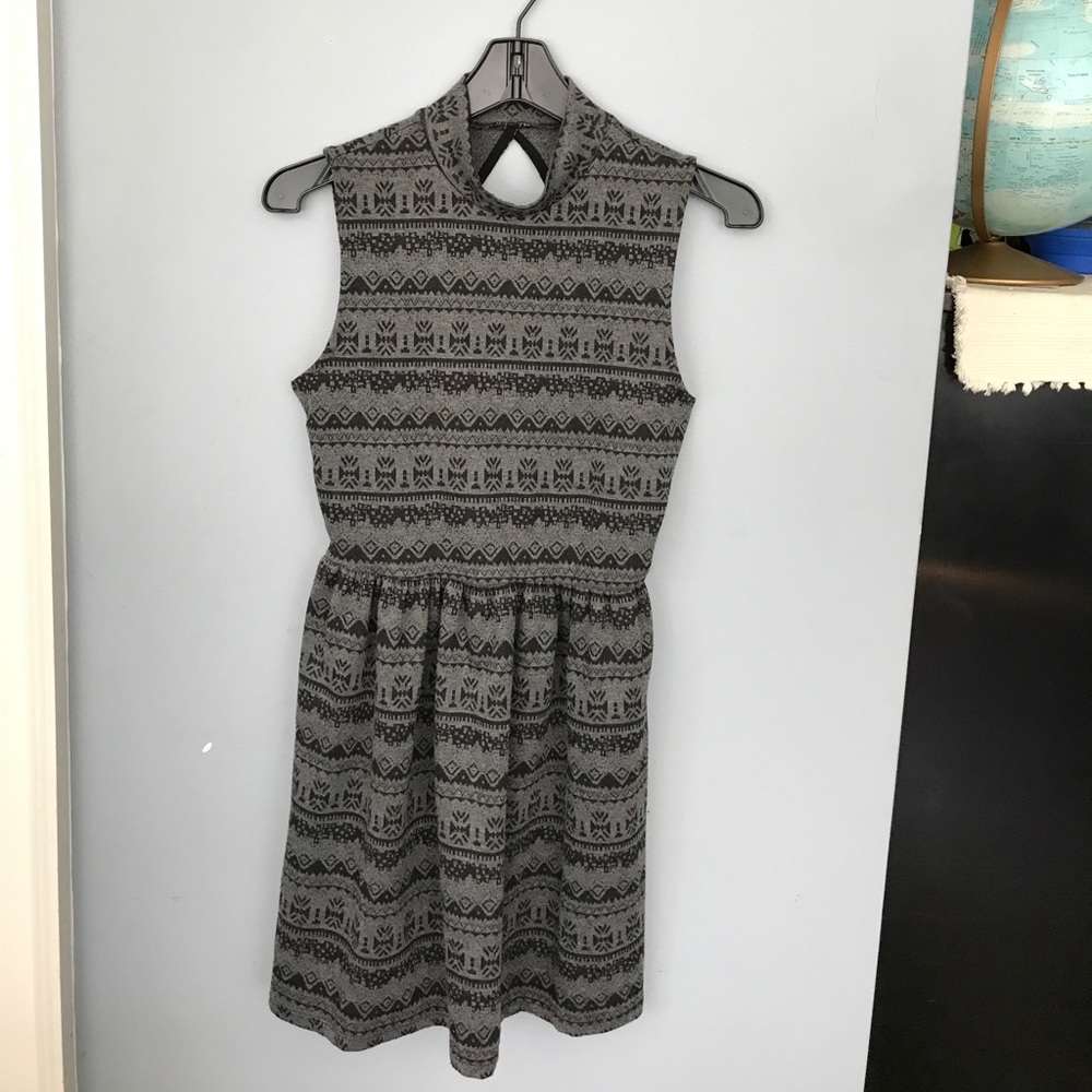 Girls' Dresses Galore - Grey print dress