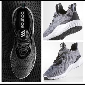 Adidas NWT Women's Mesh Sneakers Running Shoes