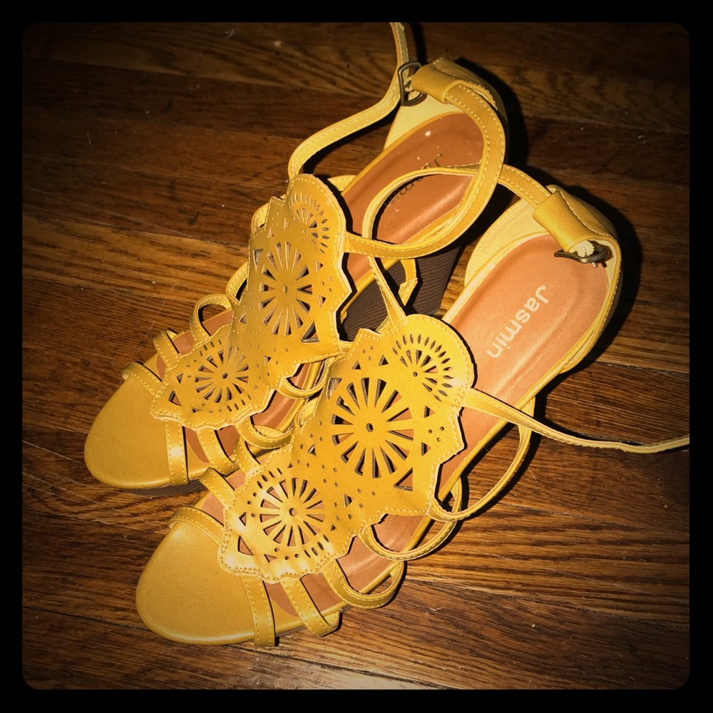 cute summer spring wedges