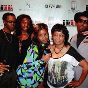 Meet your Posher, Freda