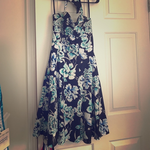 White House Black Market Dresses & Skirts - Floral Halter Dress