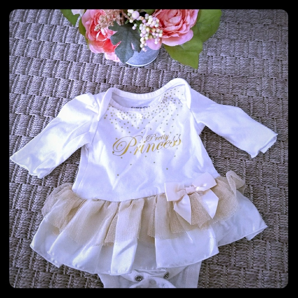 Newborn skirt onesie