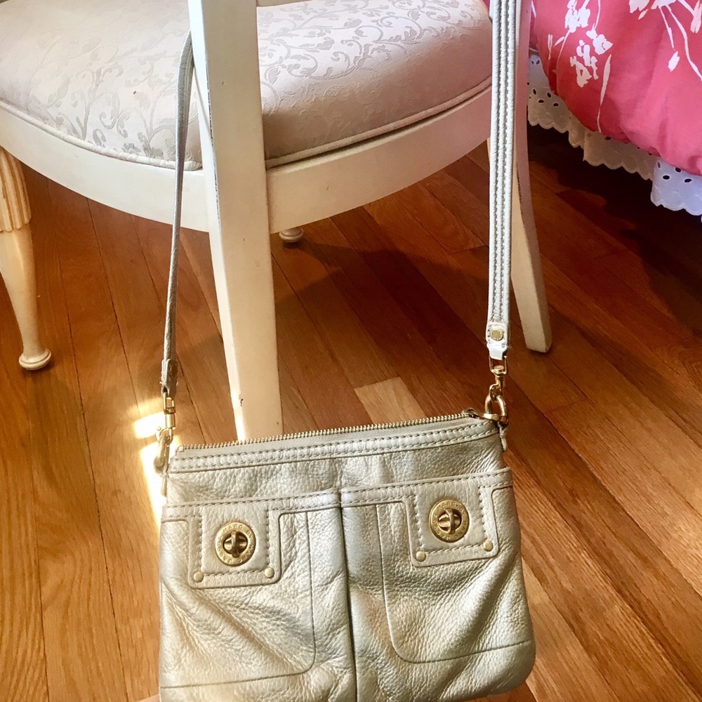 Marc Jacobs cross body bag