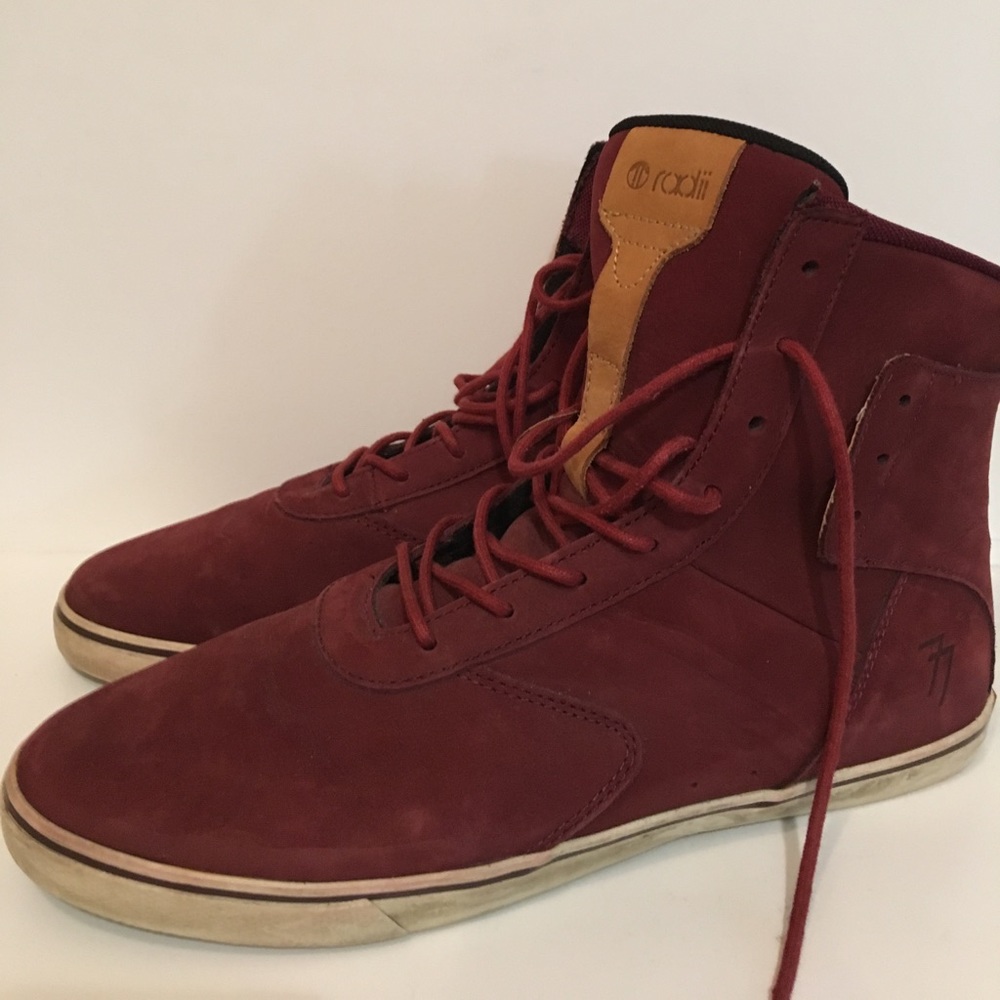 Mens Radii High Top suede shoes