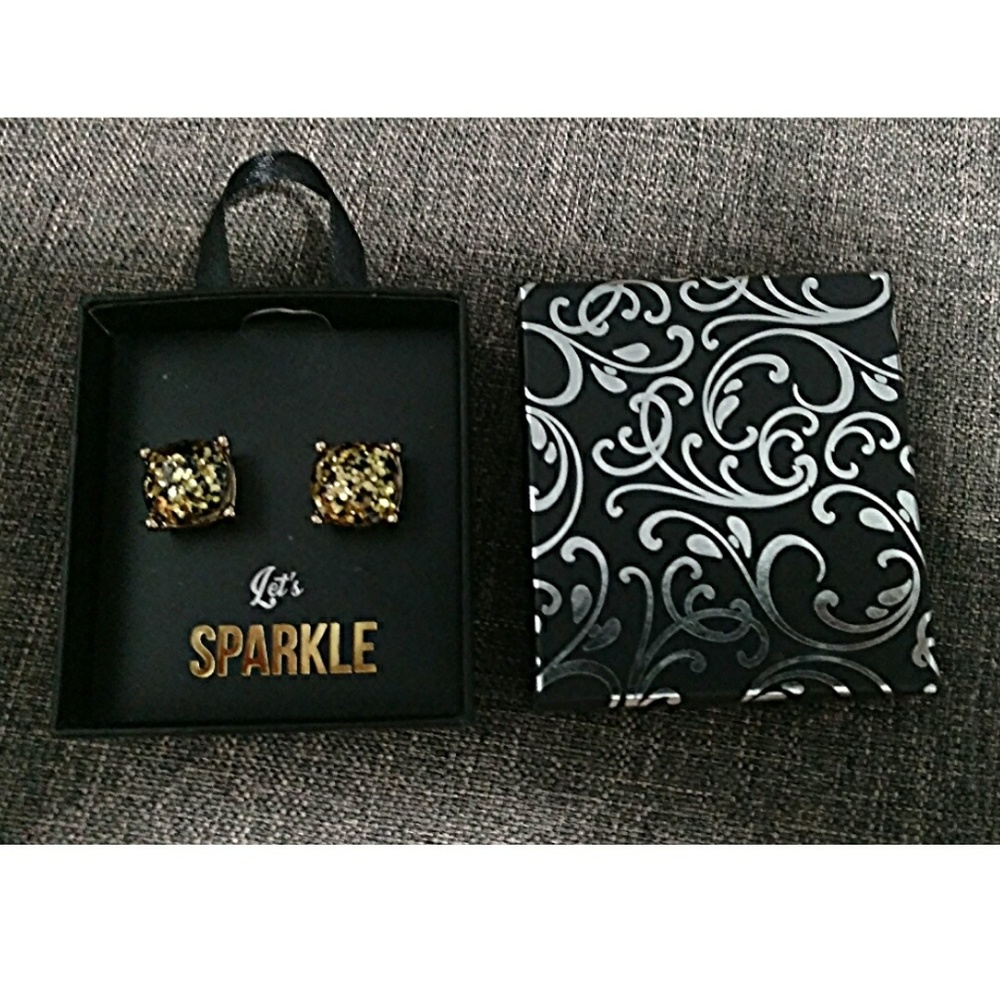 Sparkle Earrings - Picture 4 of 4