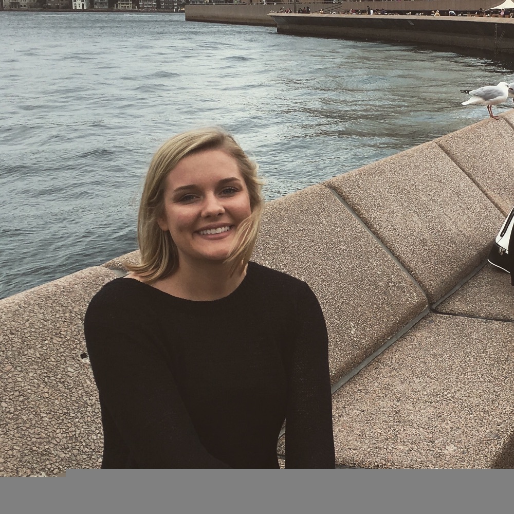 Meet your Posher, Sabrina