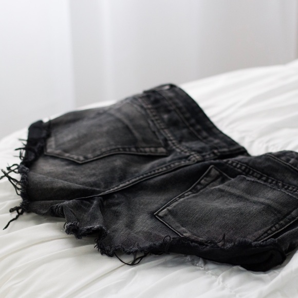 SoldOut11thStreet - Picture 7 of 8