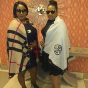 Meet your Posher, Lina