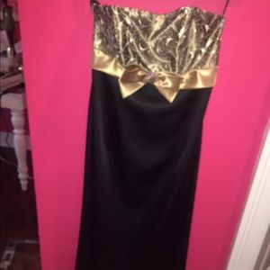 Elegant Jessica McClintock prom/homecoming dress