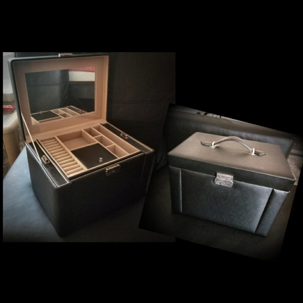 Jewelry Box with Free Gifts