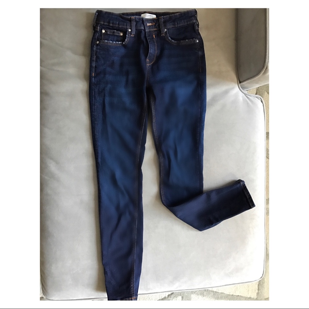 Dark denim skinny jeans by Zara