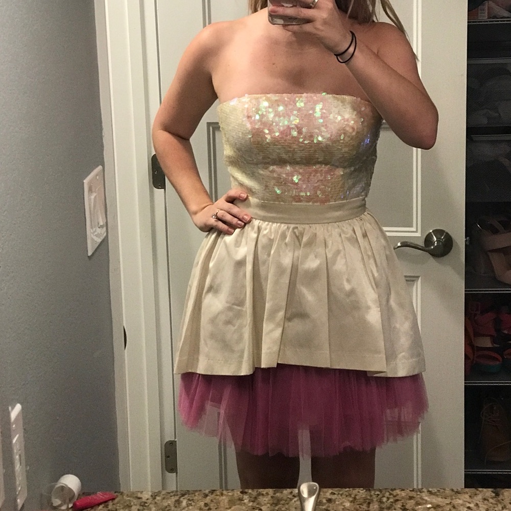 Betsy Johnson pink sparkle dress
