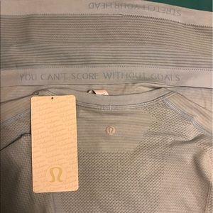Lululemon shirt