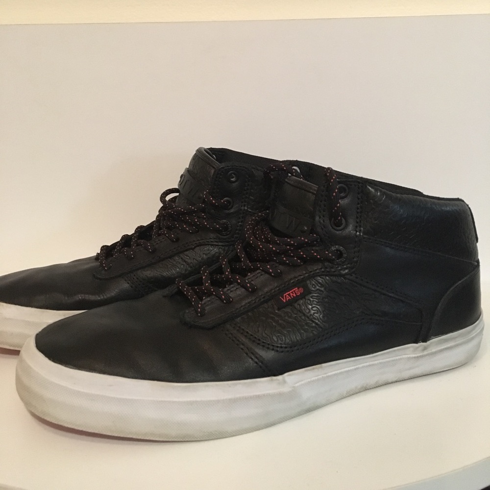 Vans OTW Special Edition Mid Leather Shoe