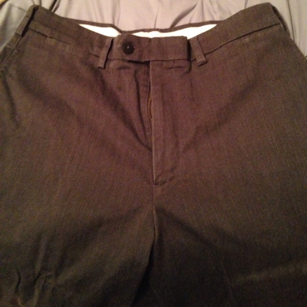 Dark gray dress pants.  Flat front.  32/30