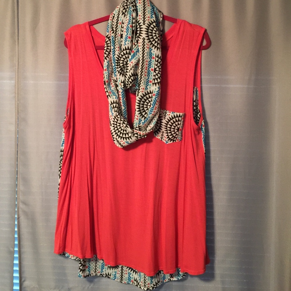 LOVE SOUP tank top w/ SCARF.
