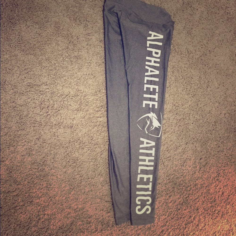 Alphalete women's leggings