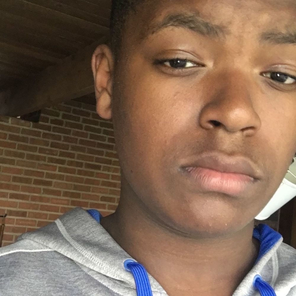 Meet your Posher, Miles