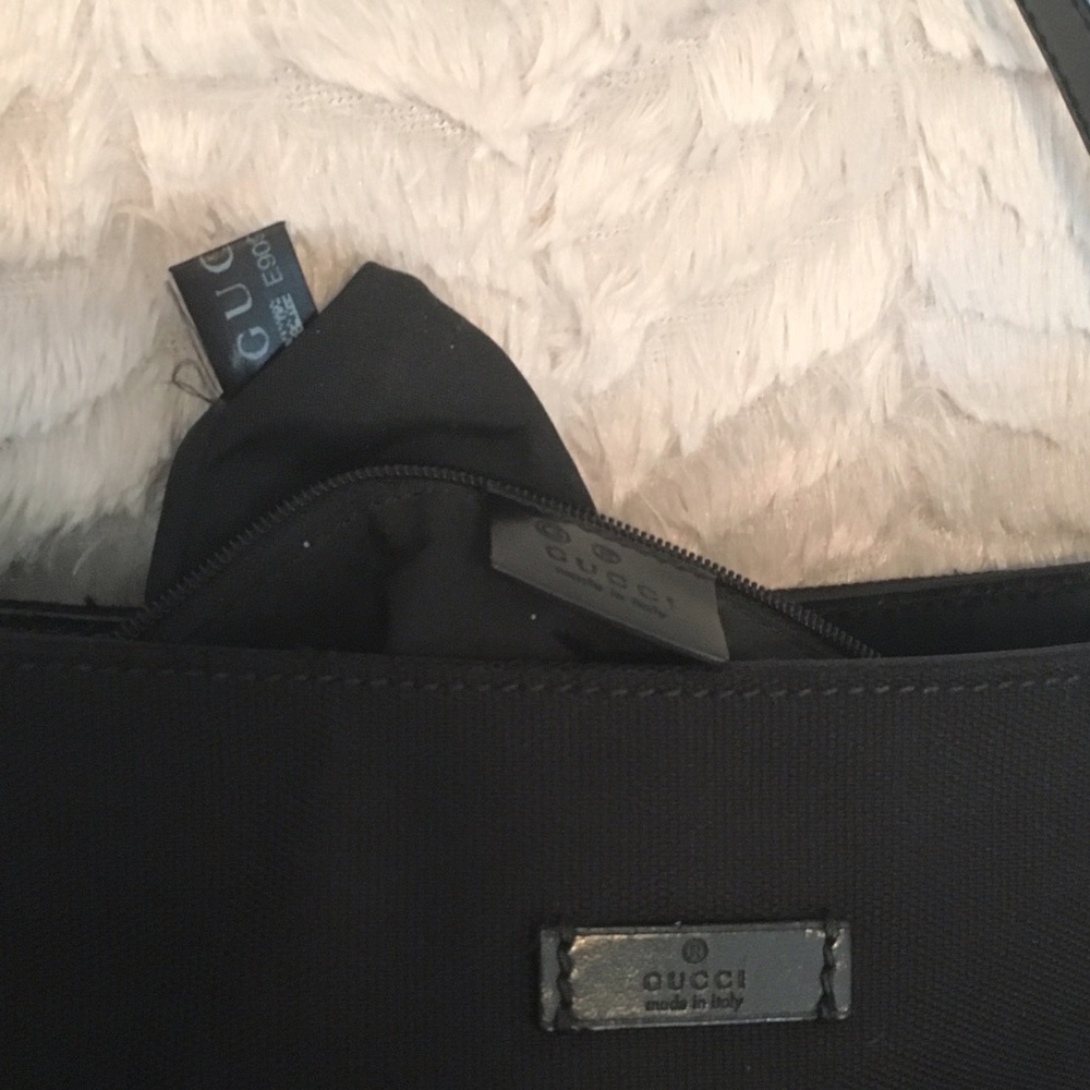 ❤️ Gucci Black Fabric Leather Trim Purse - Picture 3 of 8