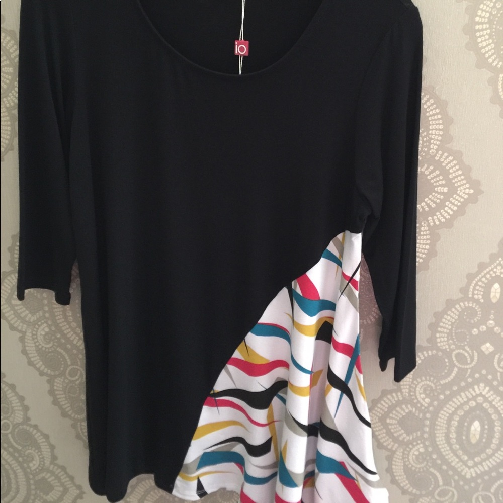 Yes inside Out Ella Tunic Top black Geo Print