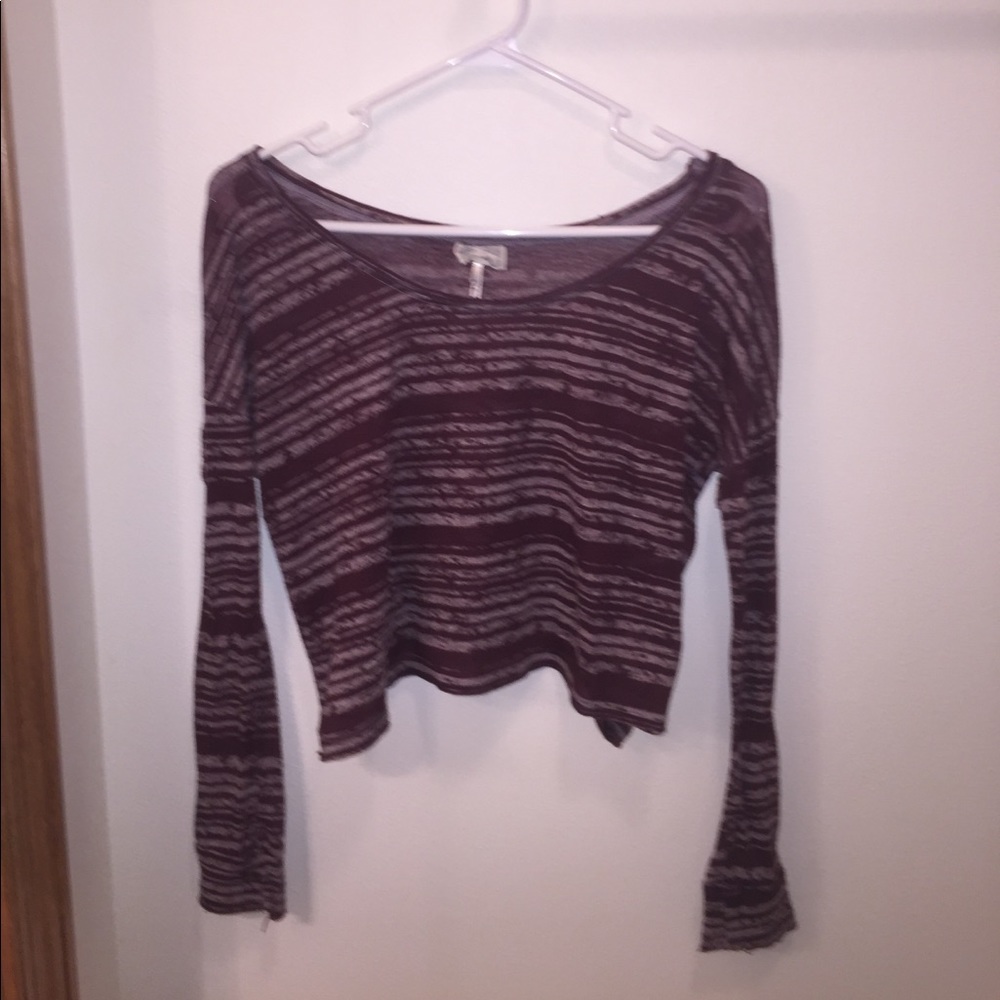 Long sleeve crop top