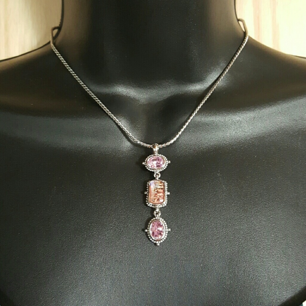 Cookie Lee pink pendant neacklace